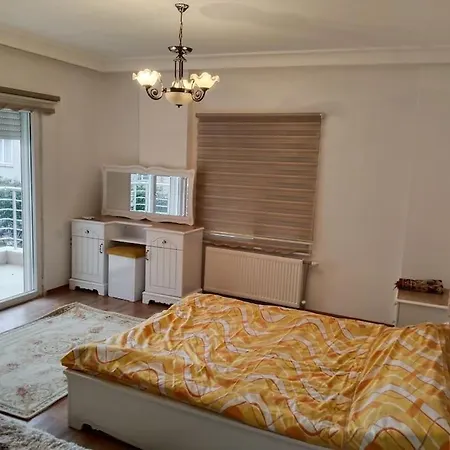 Villa Denize Yakin Genis